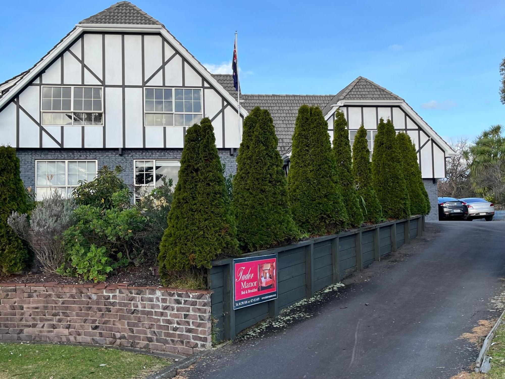 Tudor Manor Bed & Breakfast Paraparaumu Exteriér fotografie