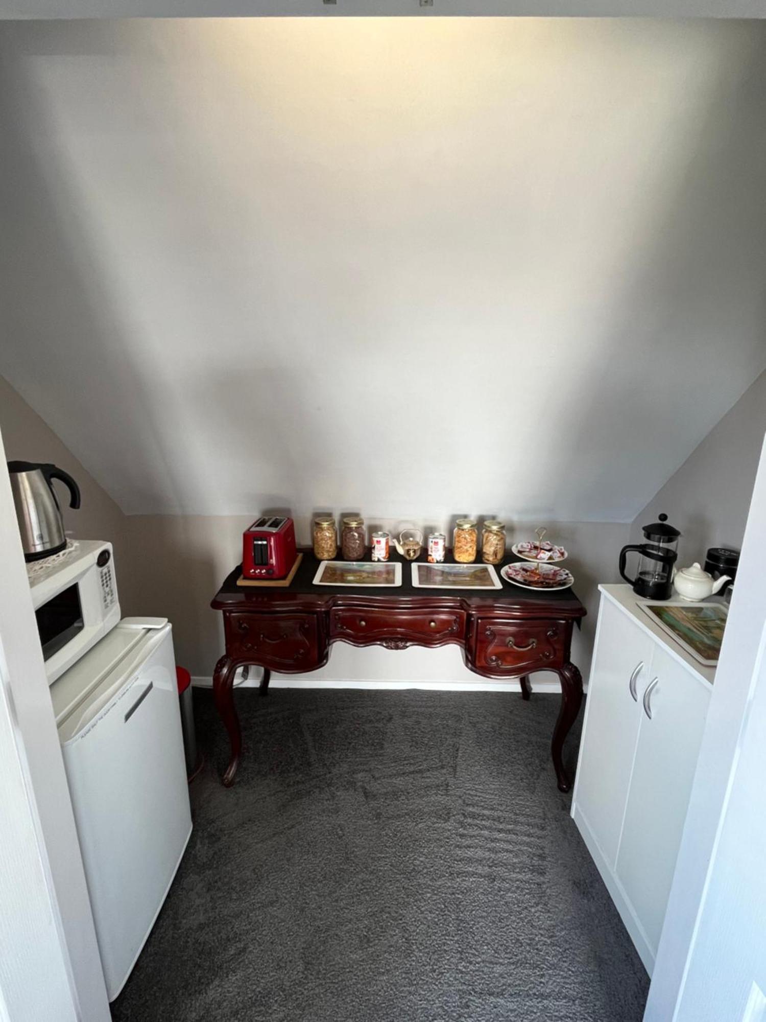 Tudor Manor Bed & Breakfast Paraparaumu Exteriér fotografie